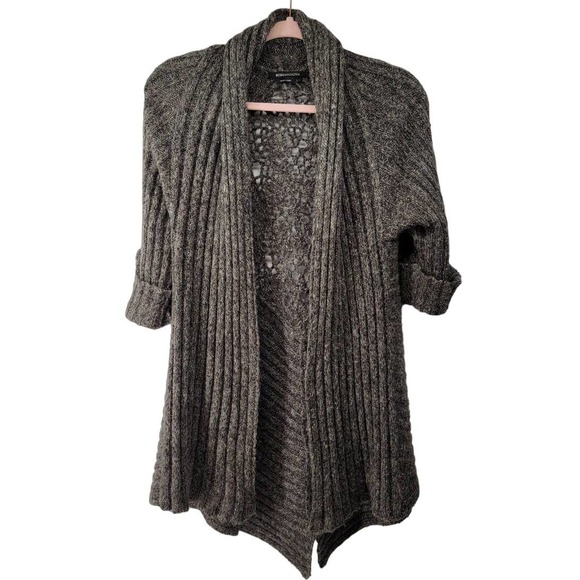 BCBGMaxAzria Sweaters - BCBGMAXAZRIA Ribbed Knit Cardigan M‎